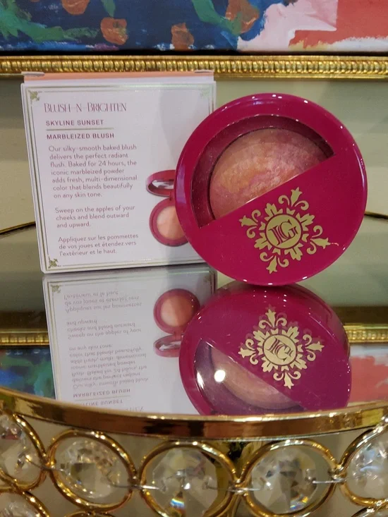 NIB Laura Geller 2 Compacts Porcelin Powder Foundation & Skyline Sunset Blush - Picture 3 of 6